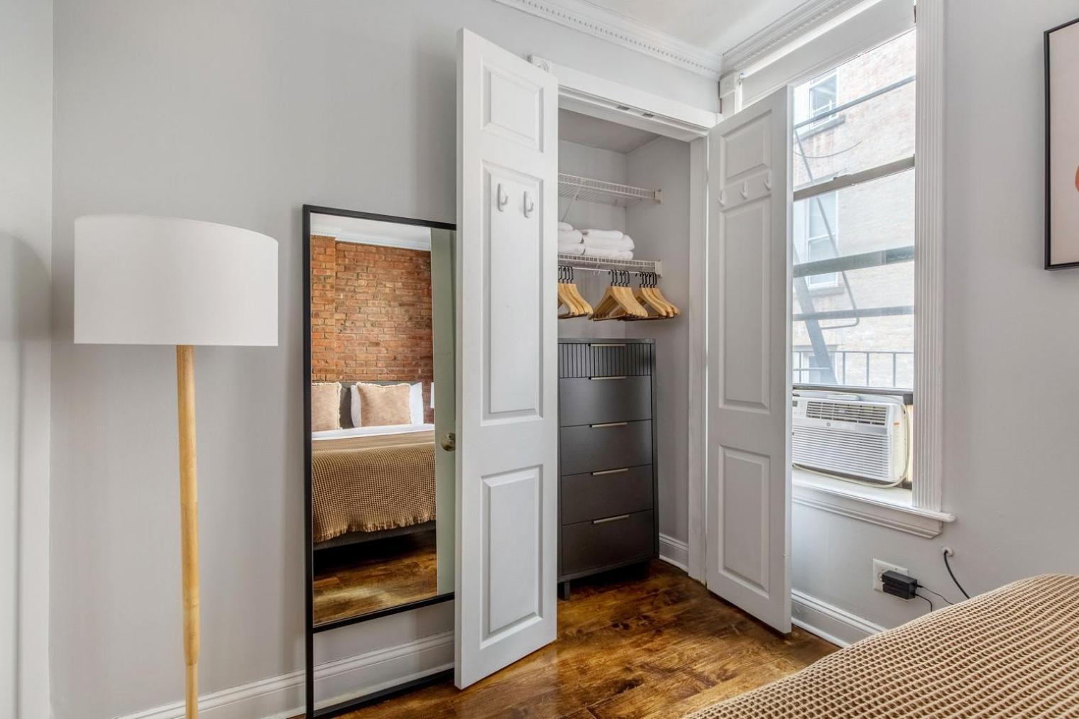 Apartment West Village 2br W Wd Nr Shopping Nyc-1274 New York