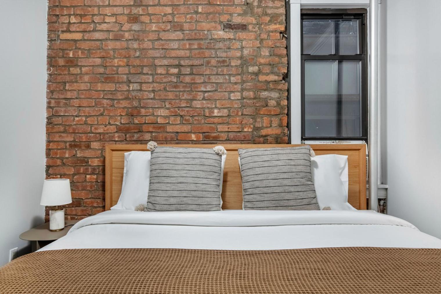 West Village 2br W Wd Nr Shopping Nyc-1274 *