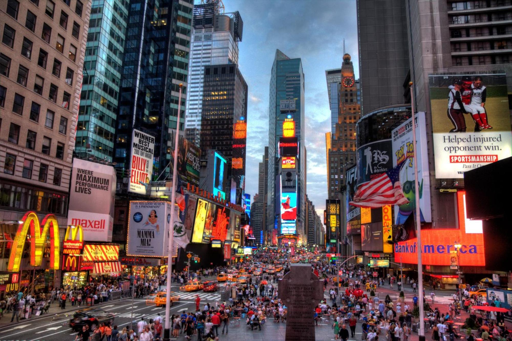Luma - Times Square New York