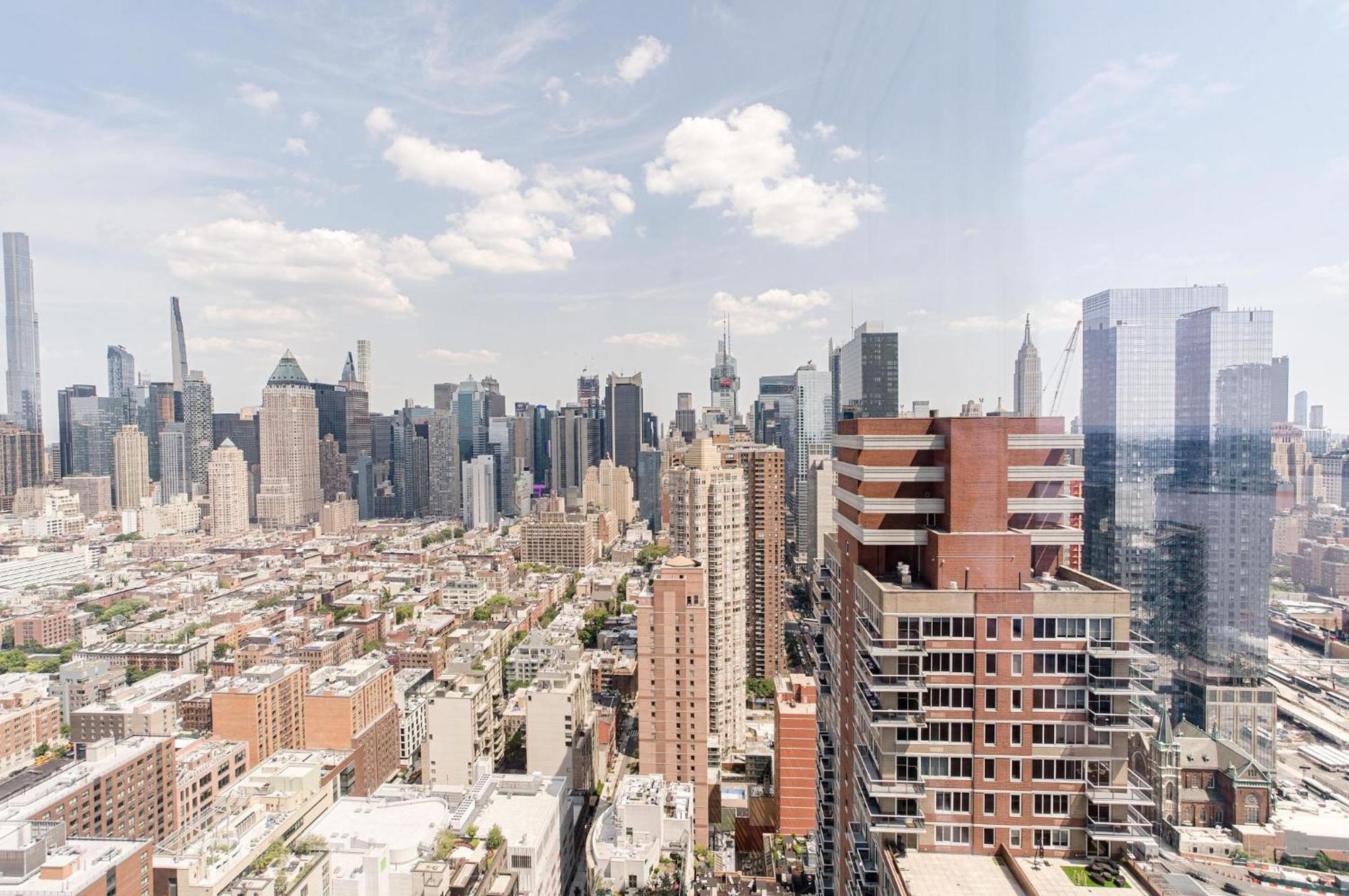 Lux Penthouse 2br 2 Bath New York