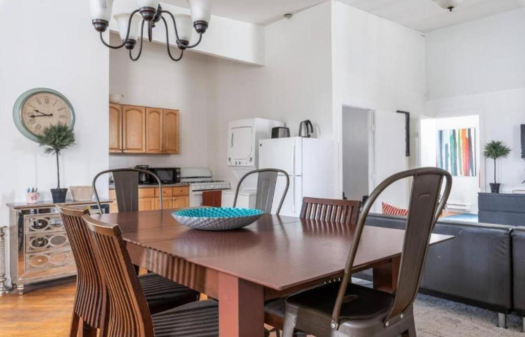Majestic 3 Bedroom In Nyc! Apartment New York