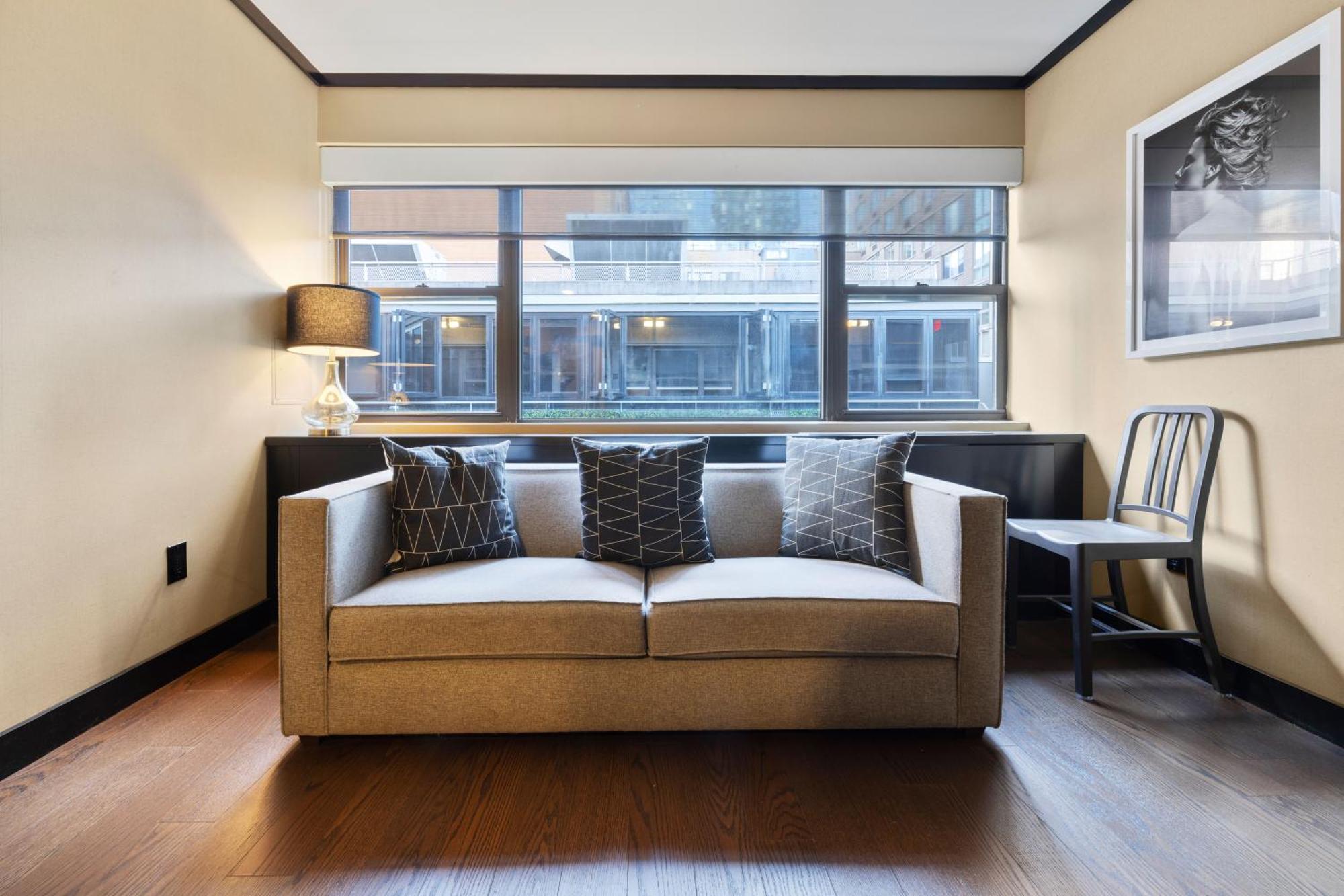 Hudson Yards 3*