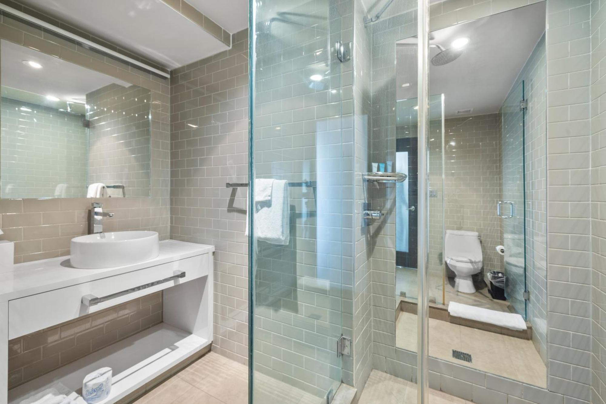 Hudson Yards 3*