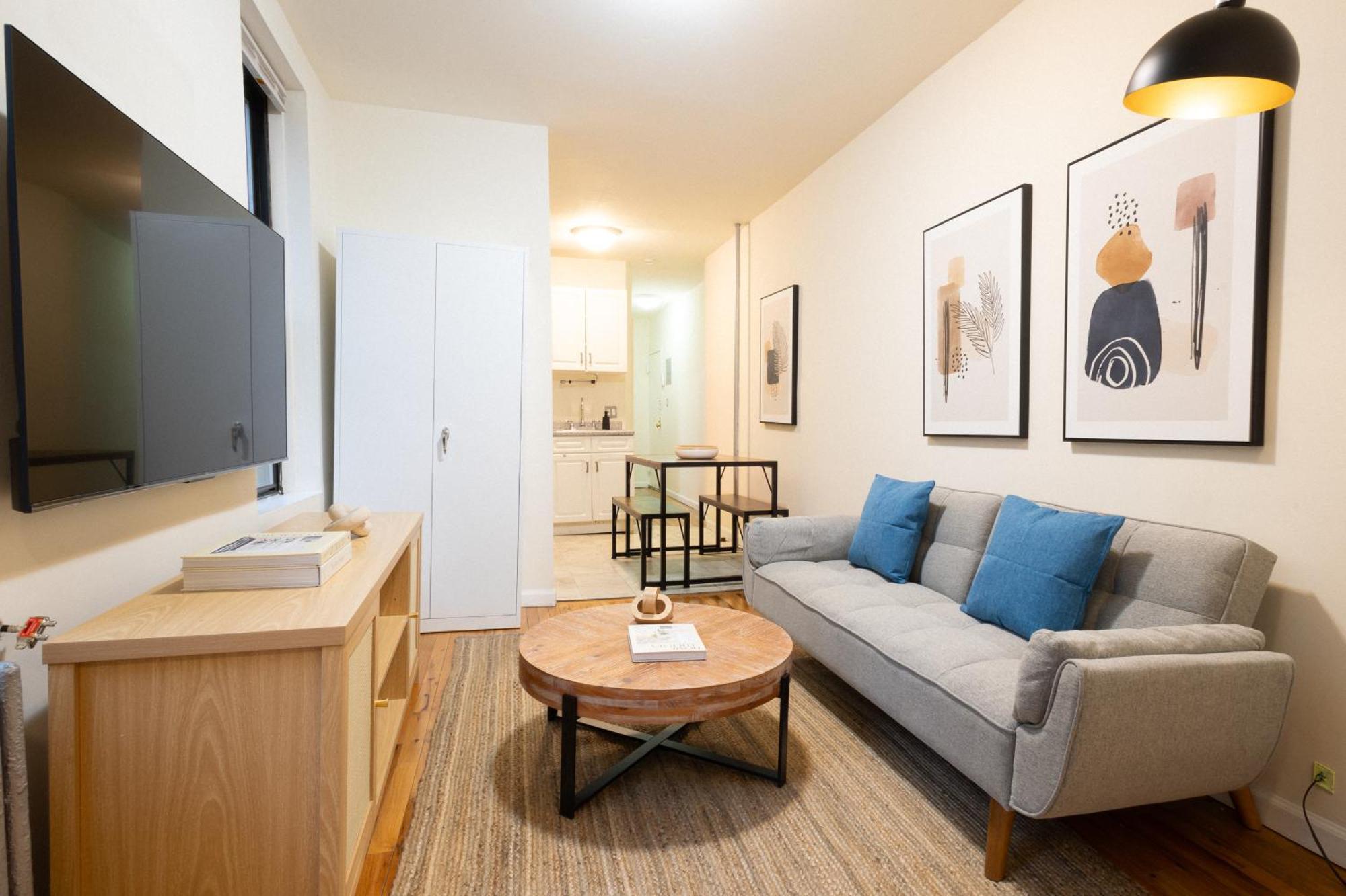 2-Bedroom Apartment Near Nyc Icons!