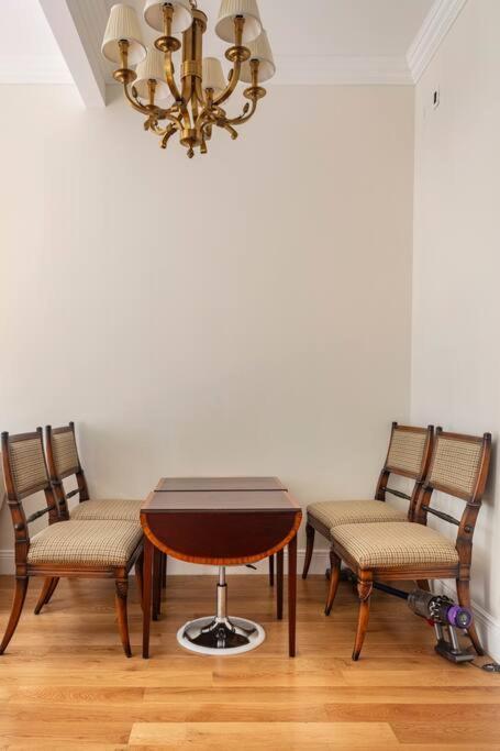 Little Manhattan Near Time Square Homestay *
