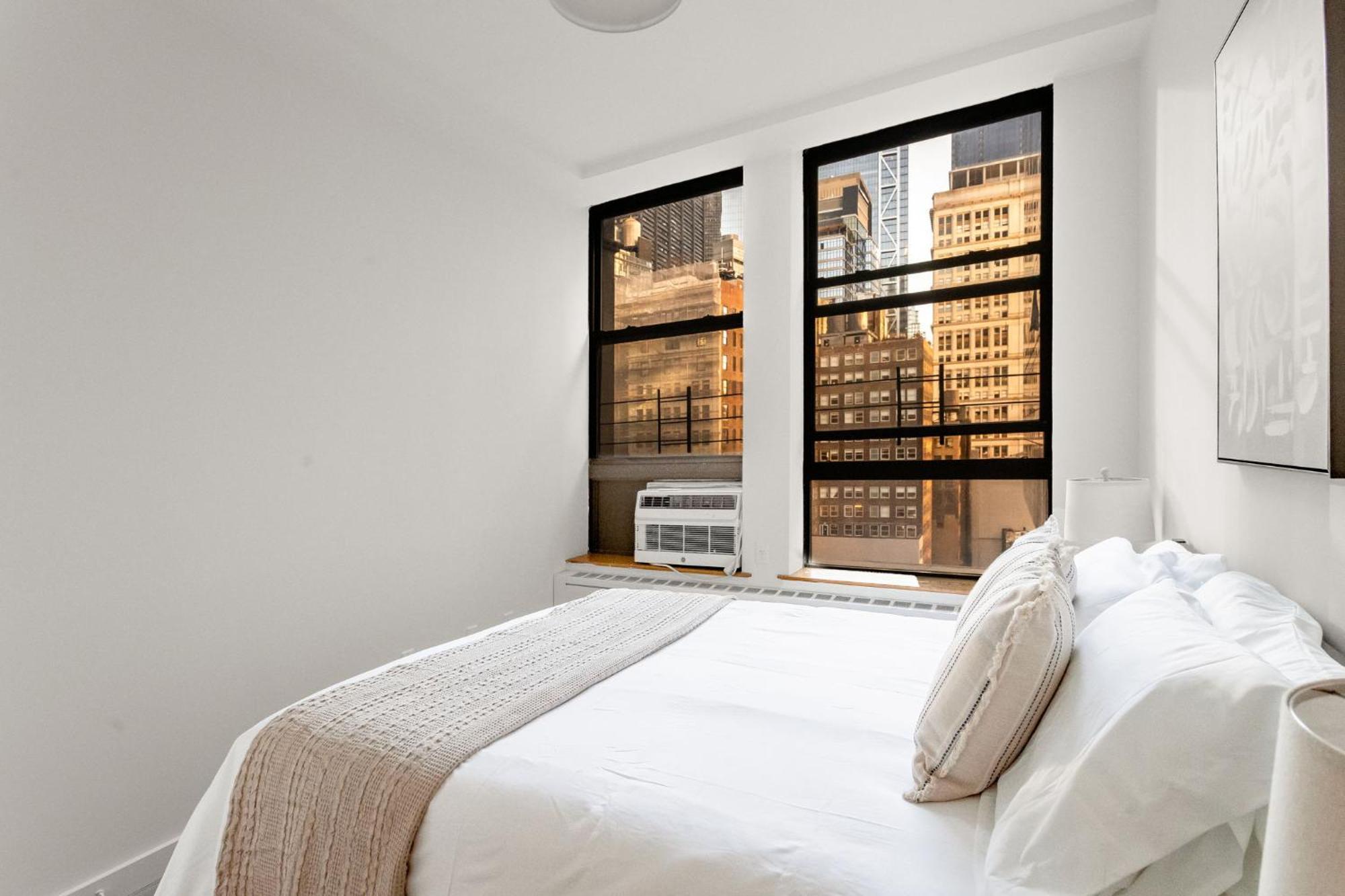 Cozy 3Bd Walk To Empire State & Times Sq! Apartment New York