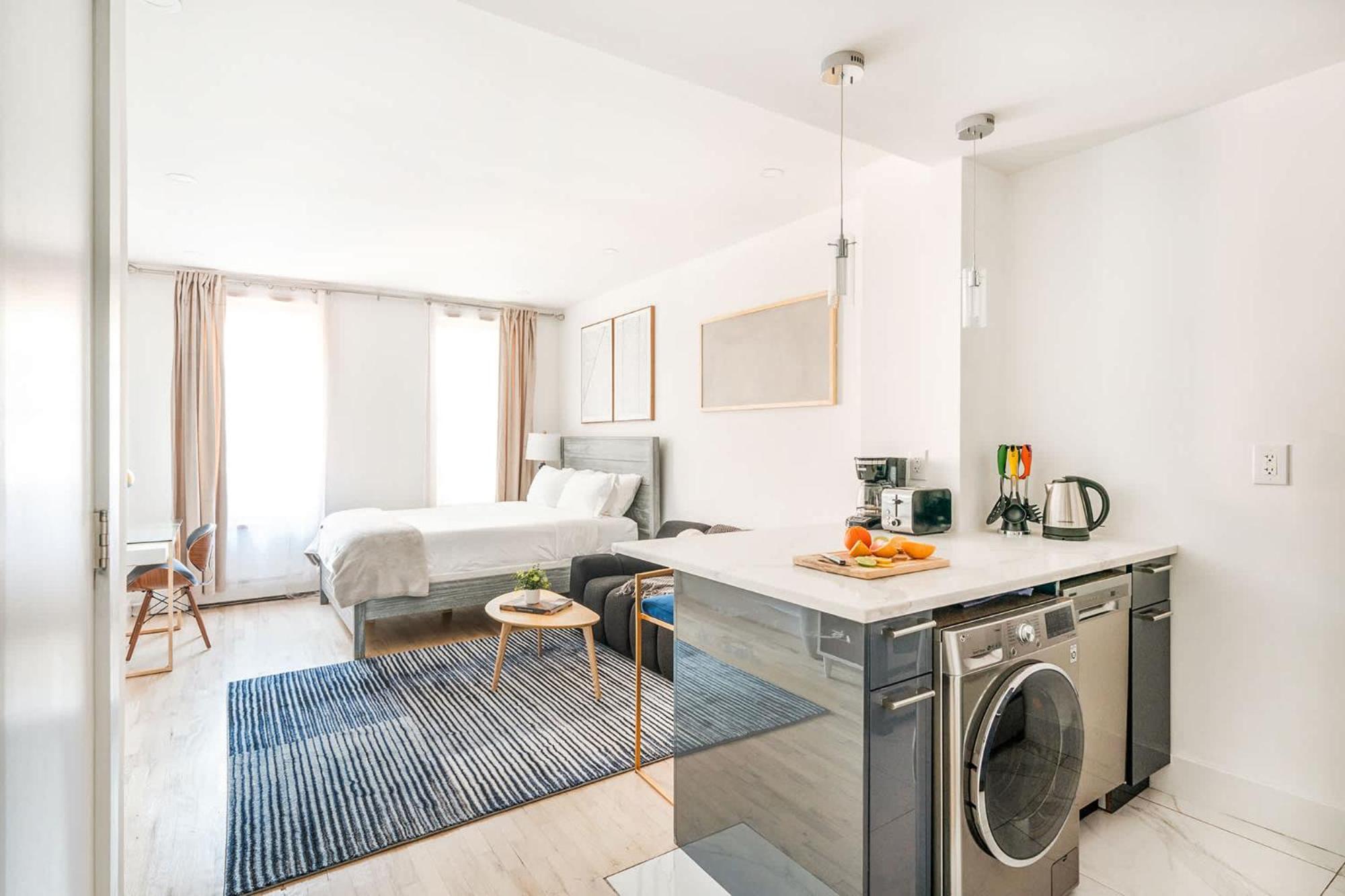 1597-14 New Renovated Rime Ues *
