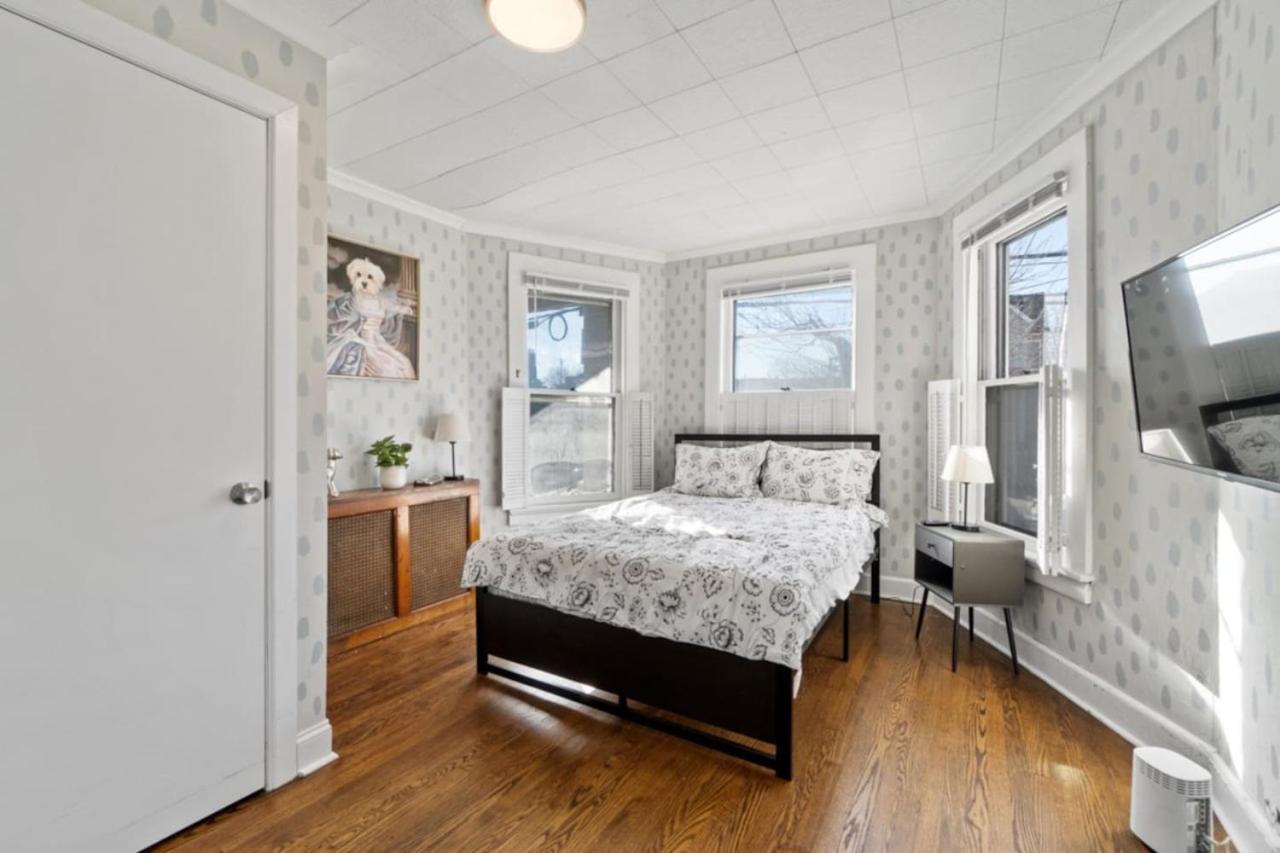 The Whimsical I Holiday home New York