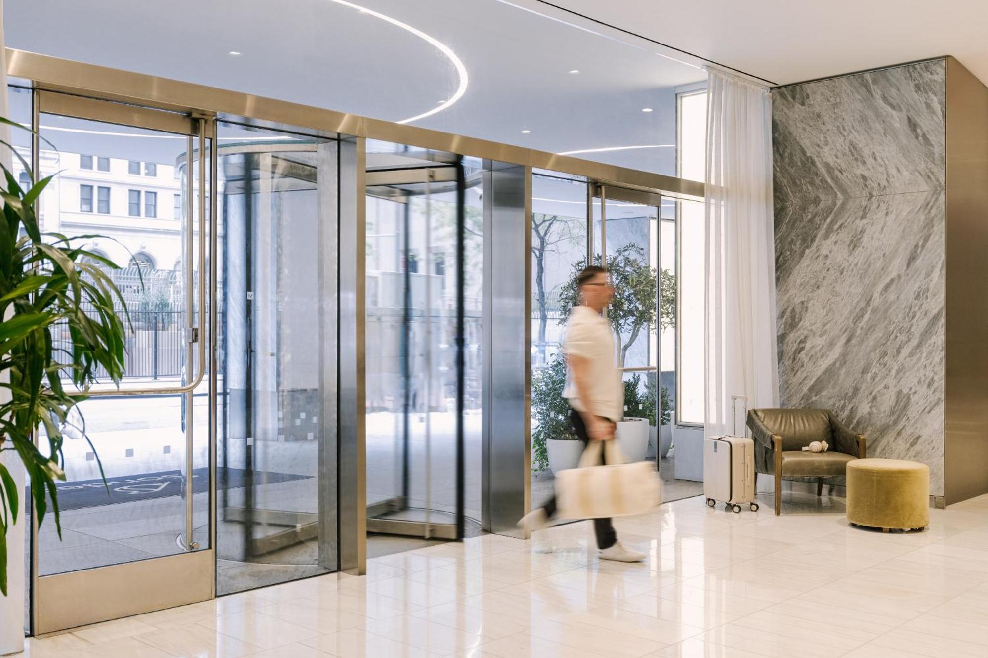 Sonder Battery Park Aparthotel 2*
