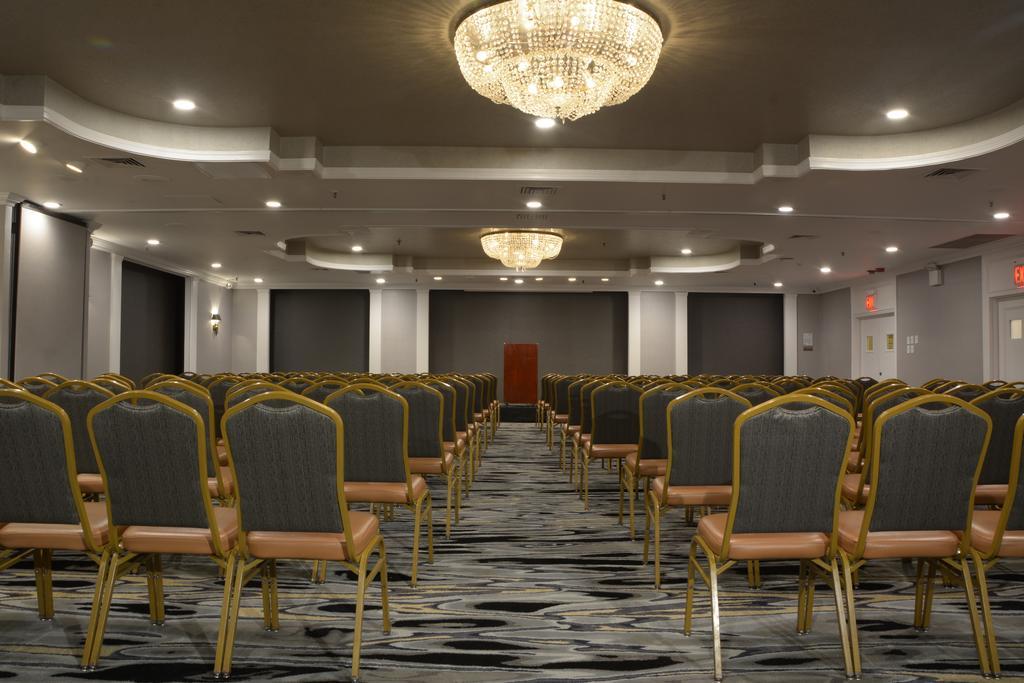 Adria And Conference Center