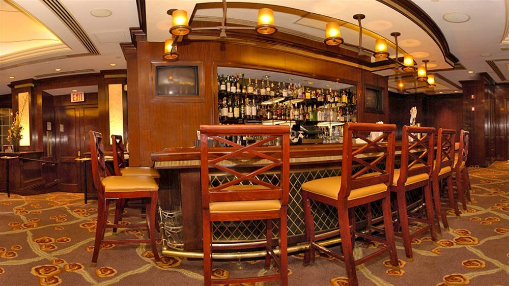 Hotel Warwick 4*