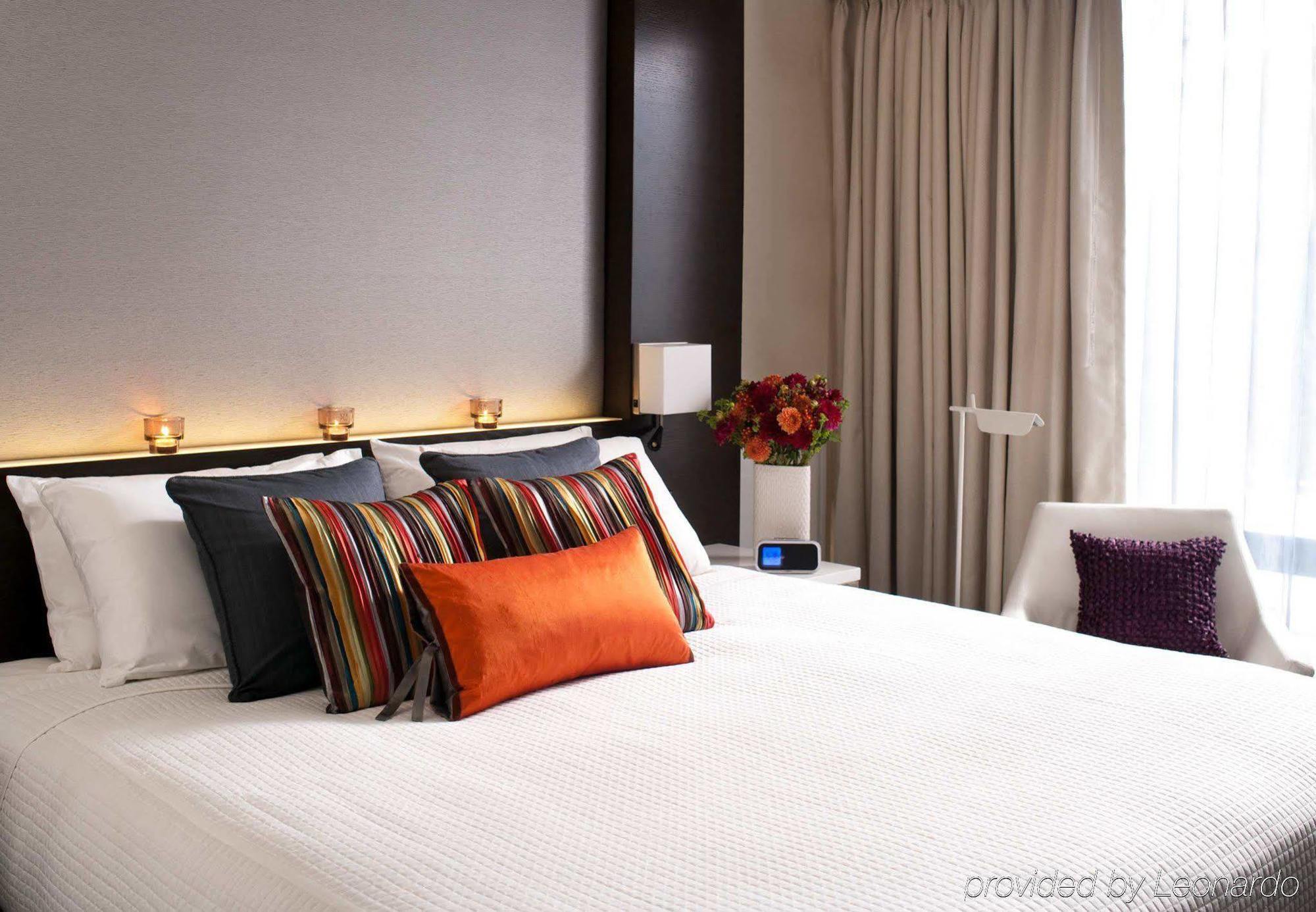 Courtyard By Marriott Manhattan/central Park Hotel 4*
