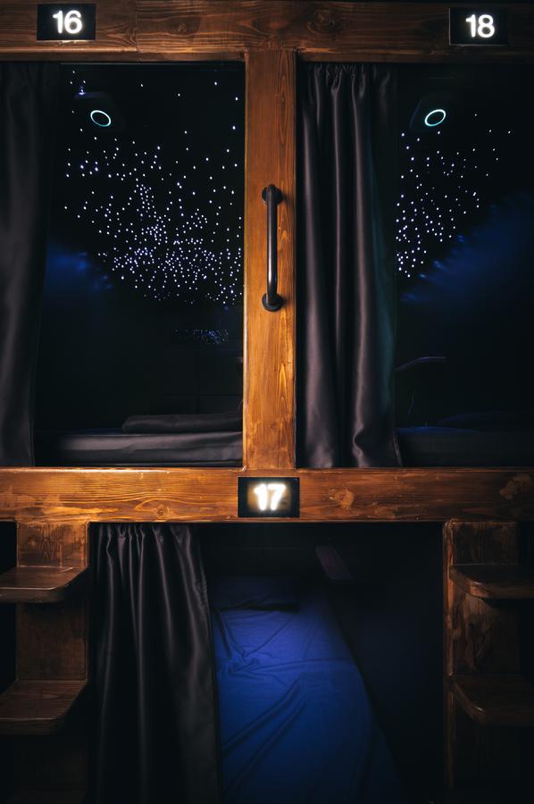 Capsule hotel Nap York - Capsule Pods New York