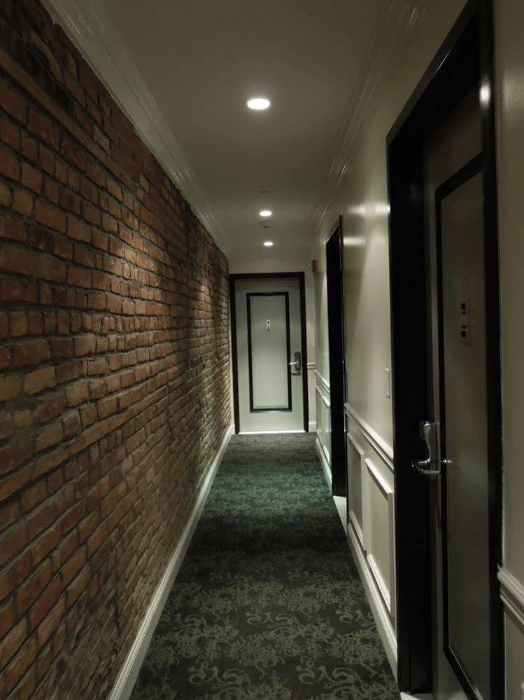 East Village Hotel