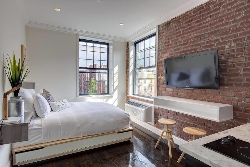 East Village Hotel 3*
