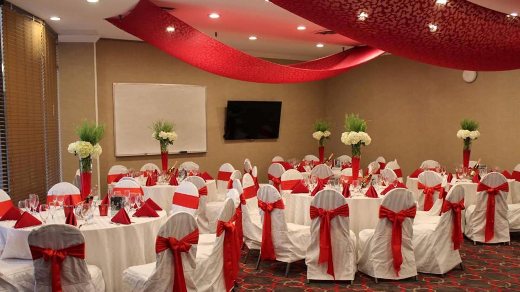Adria And Conference Center 3* New York