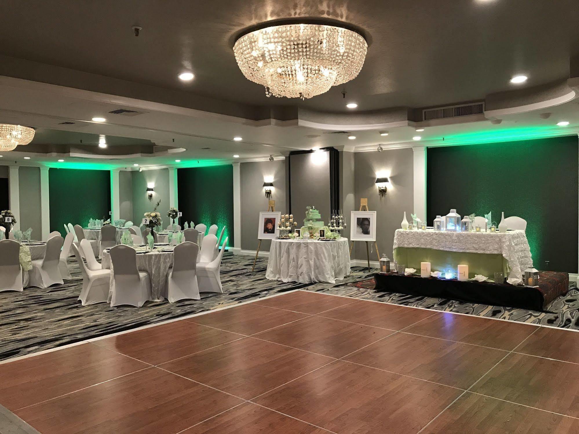 Hotel Adria And Conference Center 3*
