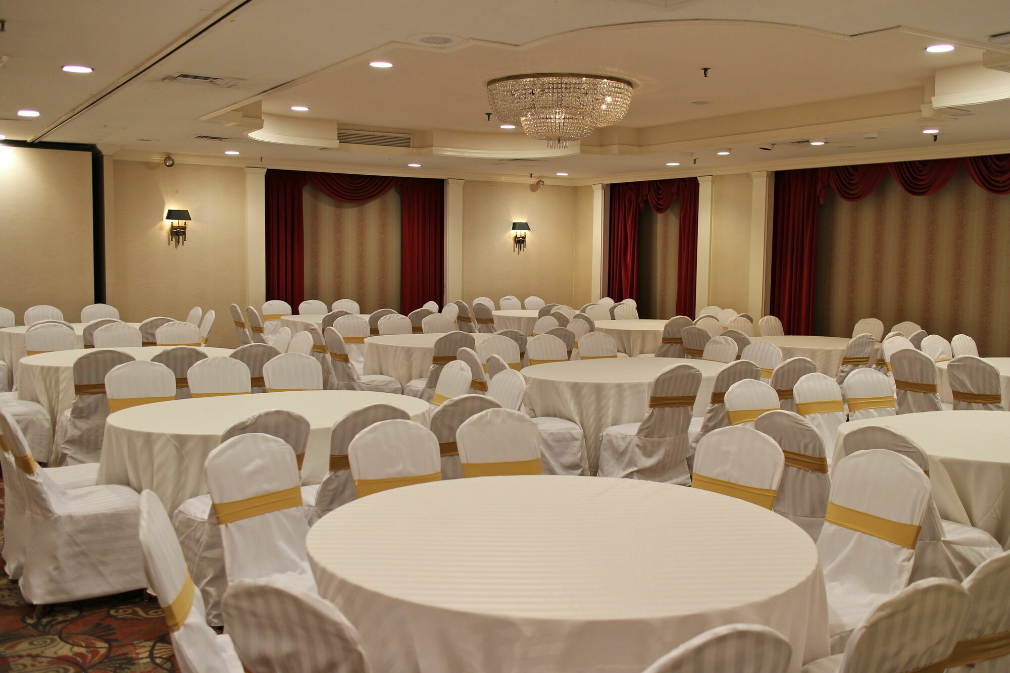 Hotel Adria And Conference Center