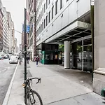 Midtown 1Br W Doorman Gym Wd Nr Rock Center Nyc-1130