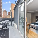 3Br Penthouse Suite With Massive Private Rooftop