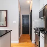 Renovated Lower East Side 2Br 1Ba 5 Min Walk To Soho!