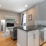 Renovated Lower East Side 2Br 1Ba 5 Min Walk To Soho!