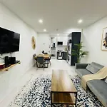 78-3A Luxury Brand New Modern 1Br W&D