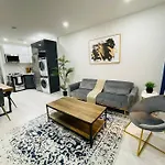 78-3A Luxury Brand New Modern 1Br W&D