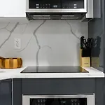 75-2C Furnished 1Br W&D Elev Wd Central Park