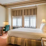 Hotel Wolcott