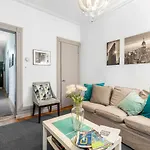 Cloverleaf Apartment - Perfectly Located Near Restaurants, Shops, & Sites