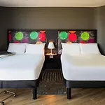 Ibis Styles New York Laguardia Airport