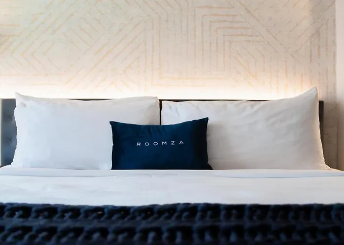 Roomza Times Square At Pestana Cr7