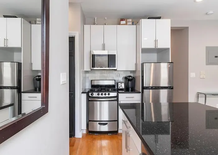 Renovated Lower East Side 2Br 1Ba 5 Min Walk To Soho!