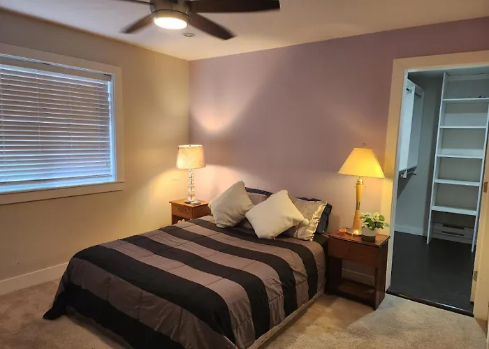 Queens Bnb - New York City