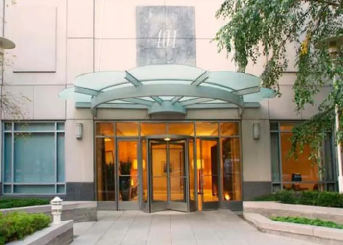 Global Luxury Suites At Bridge Tower Place