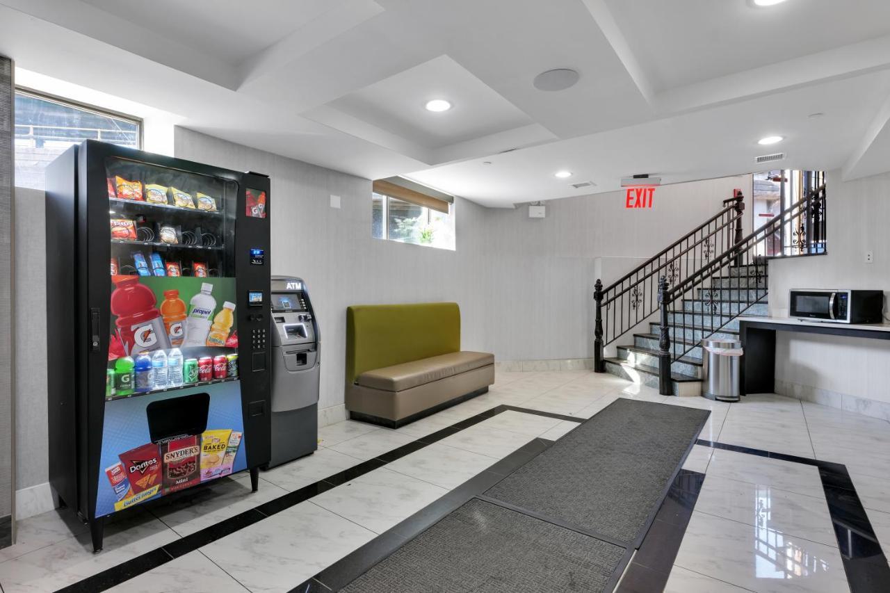 Mint Jfk Airport 3*