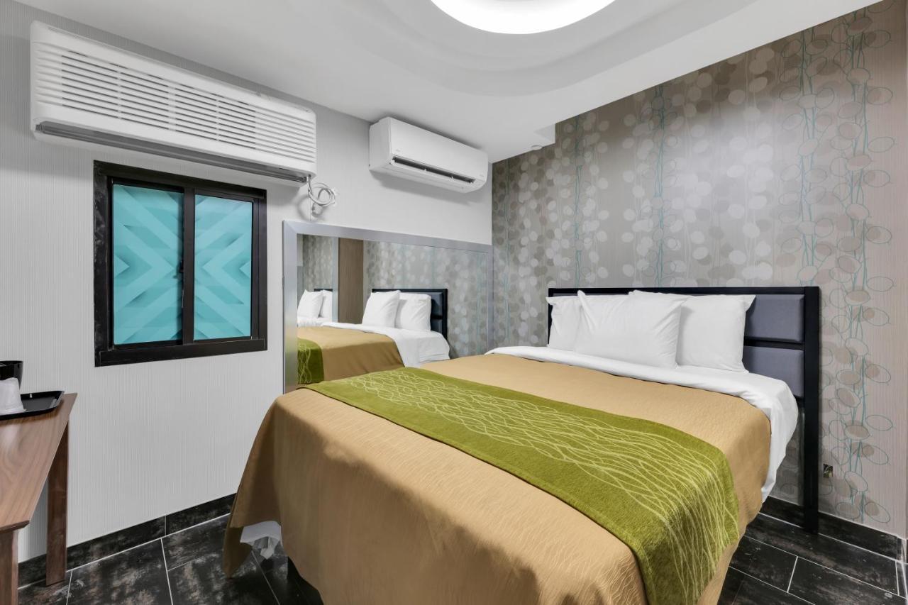 Mint Jfk Airport 3*