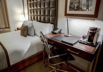 Distrikt City, Tapestry Collection By Hilton New York