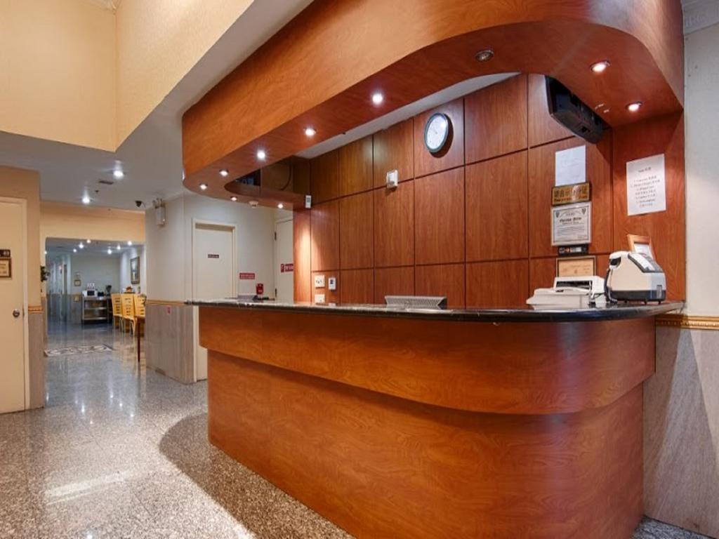 Hotel Flushing 2*