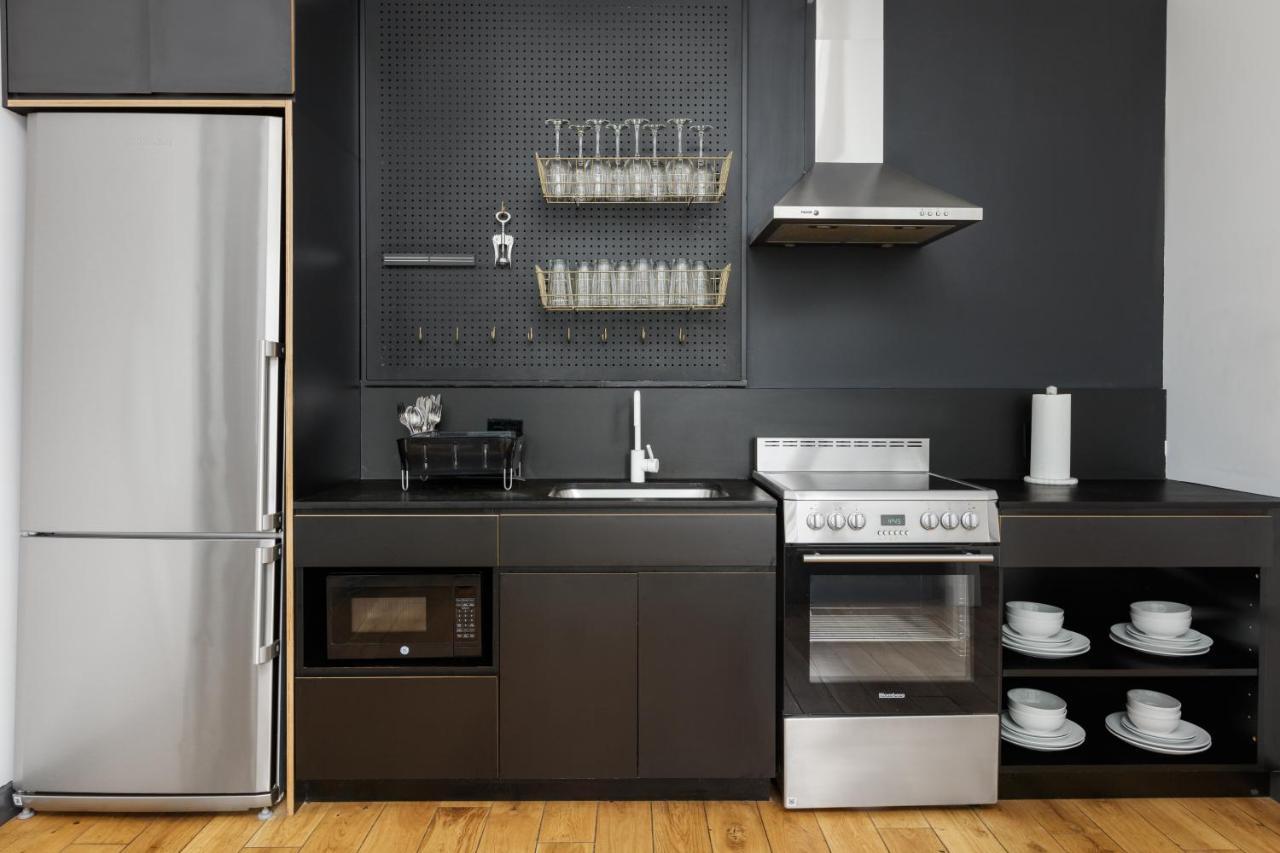 Placemakr Street Aparthotel 4*
