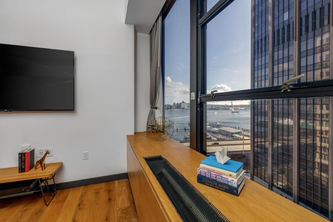 Placemakr Street New York