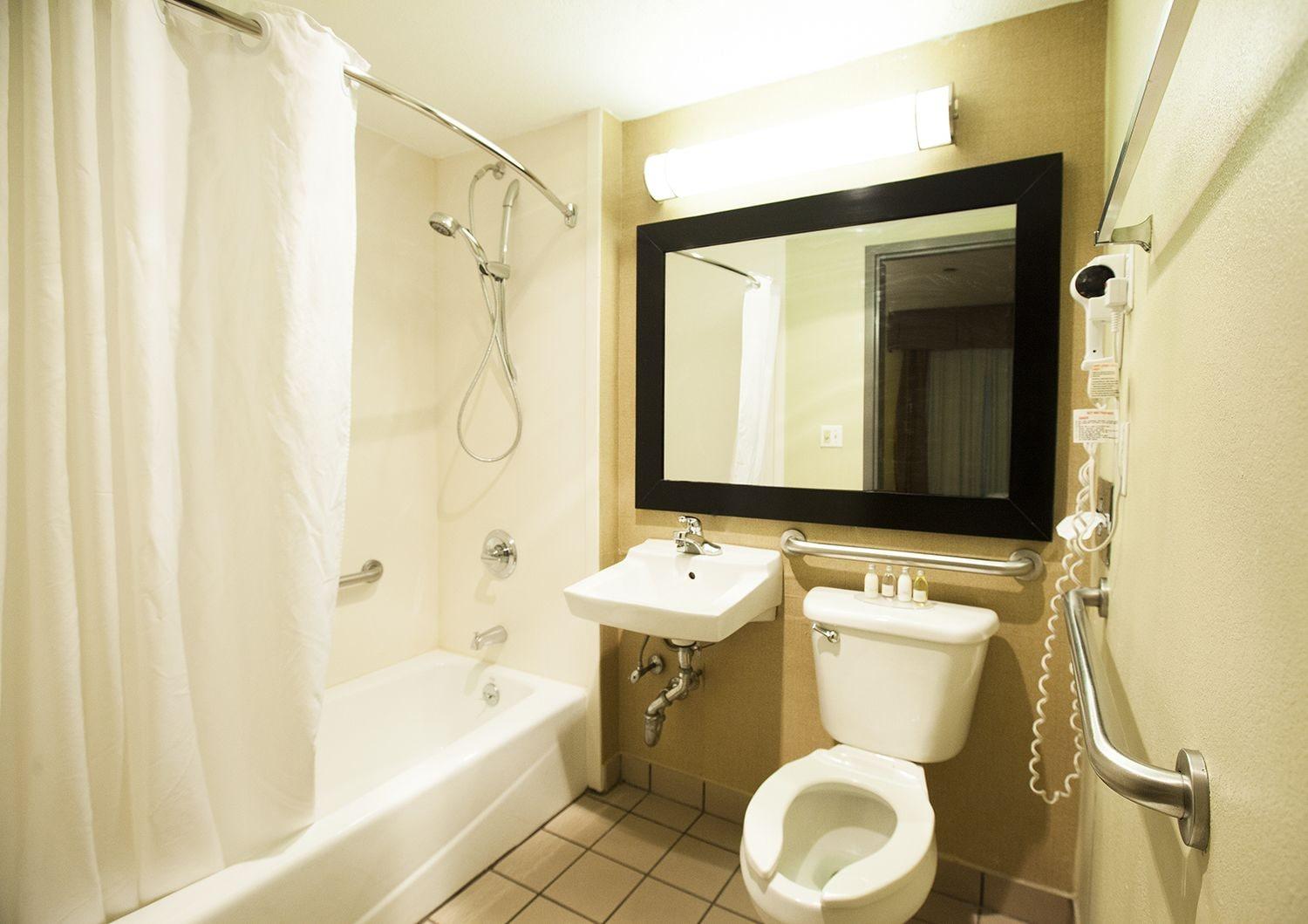 Hudson River Hotel