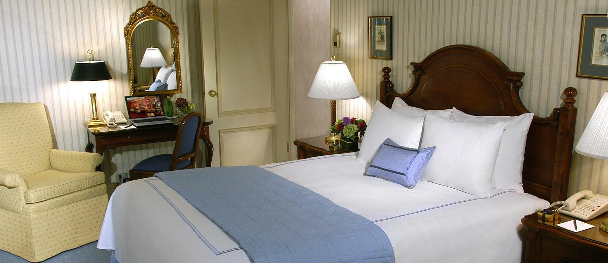 Elysee By Library Collection Hotel 4*