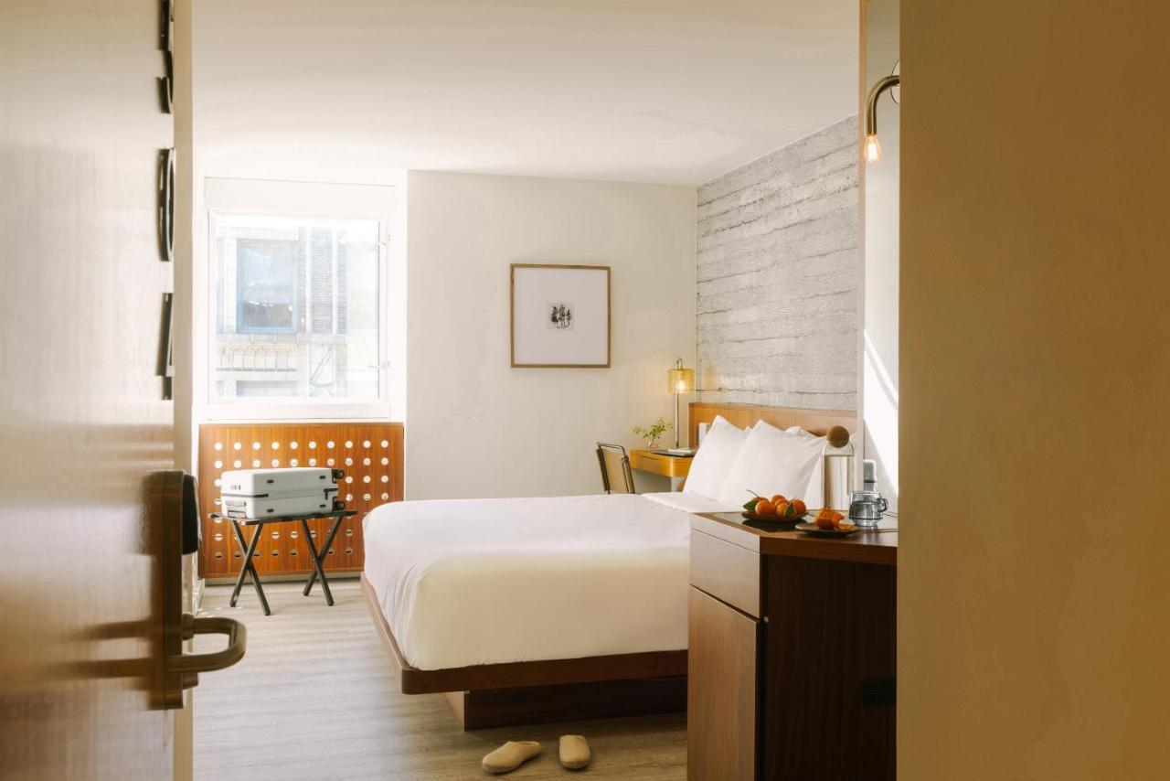 Hotel Sonder Henri On 24 *