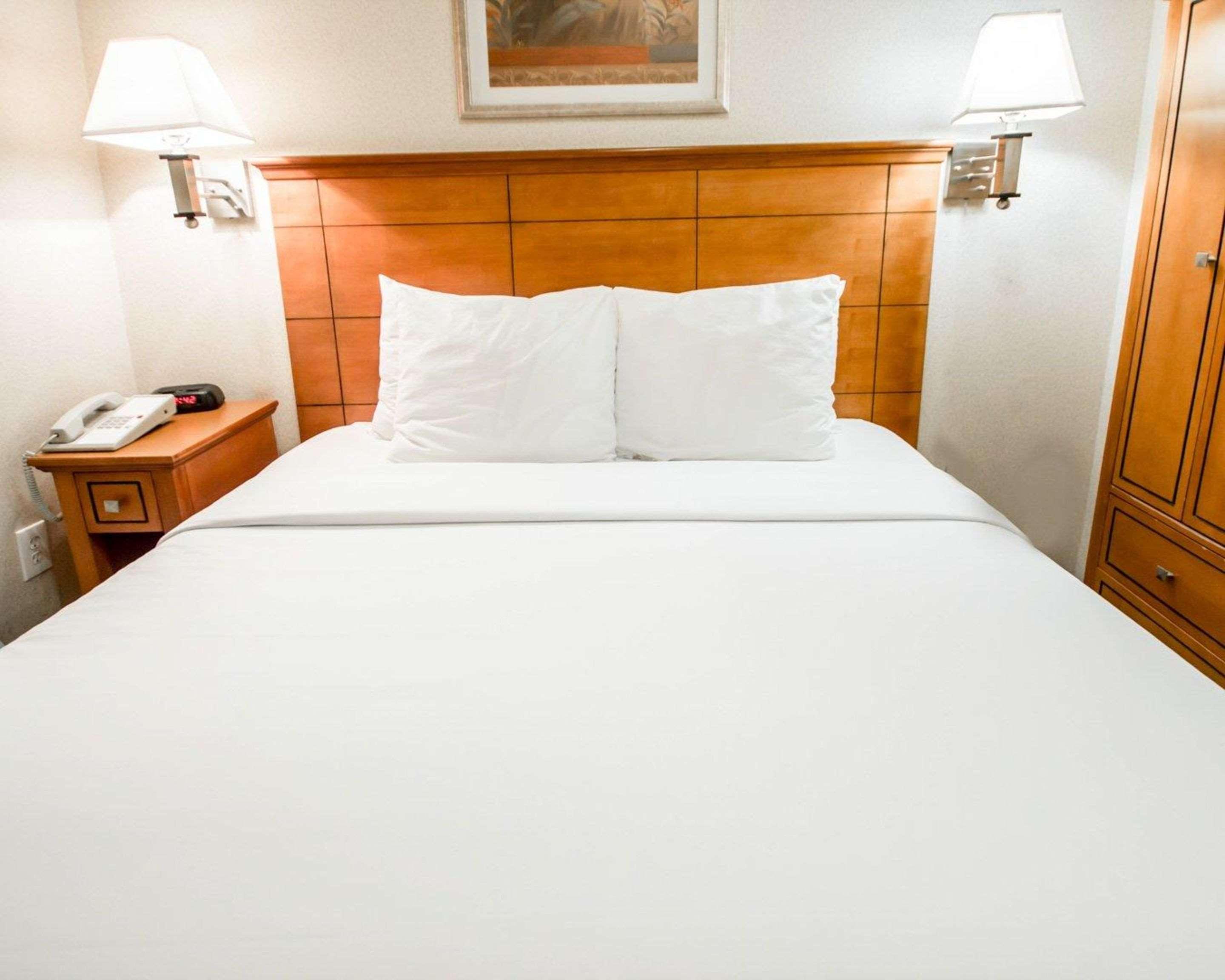 Hotel Econo Times Square 2*