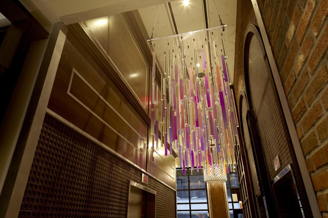 Archer Hotel