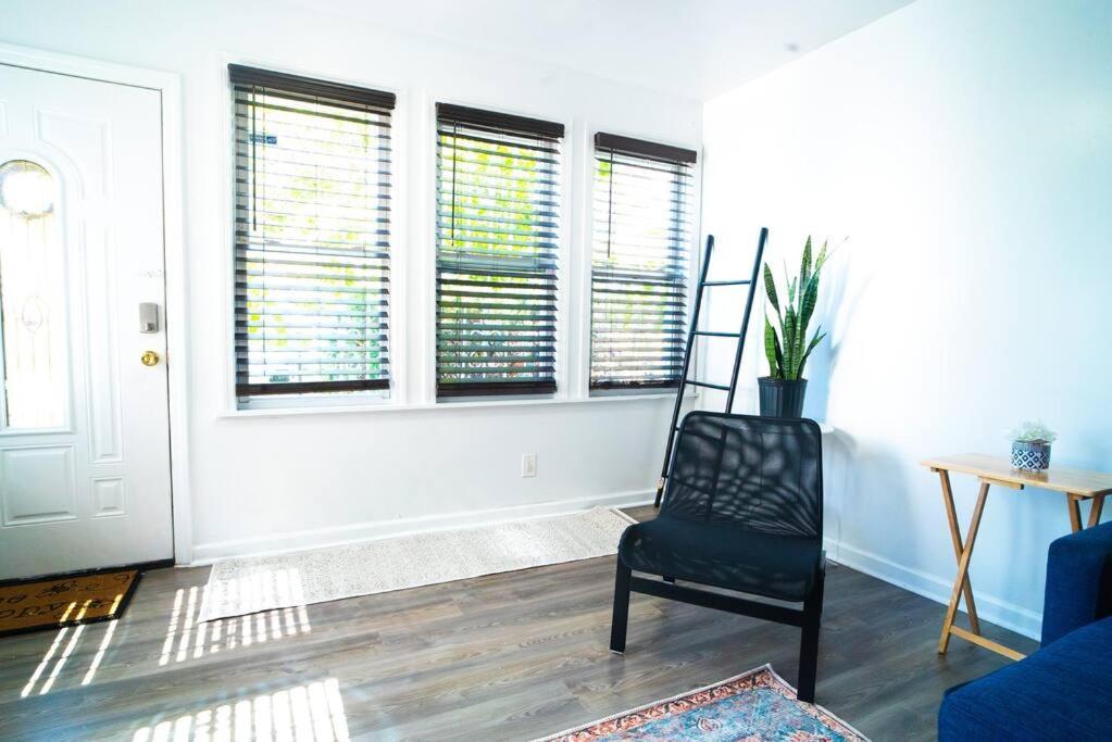 Beautiful 3-bedroom In Brooklyn With Parking