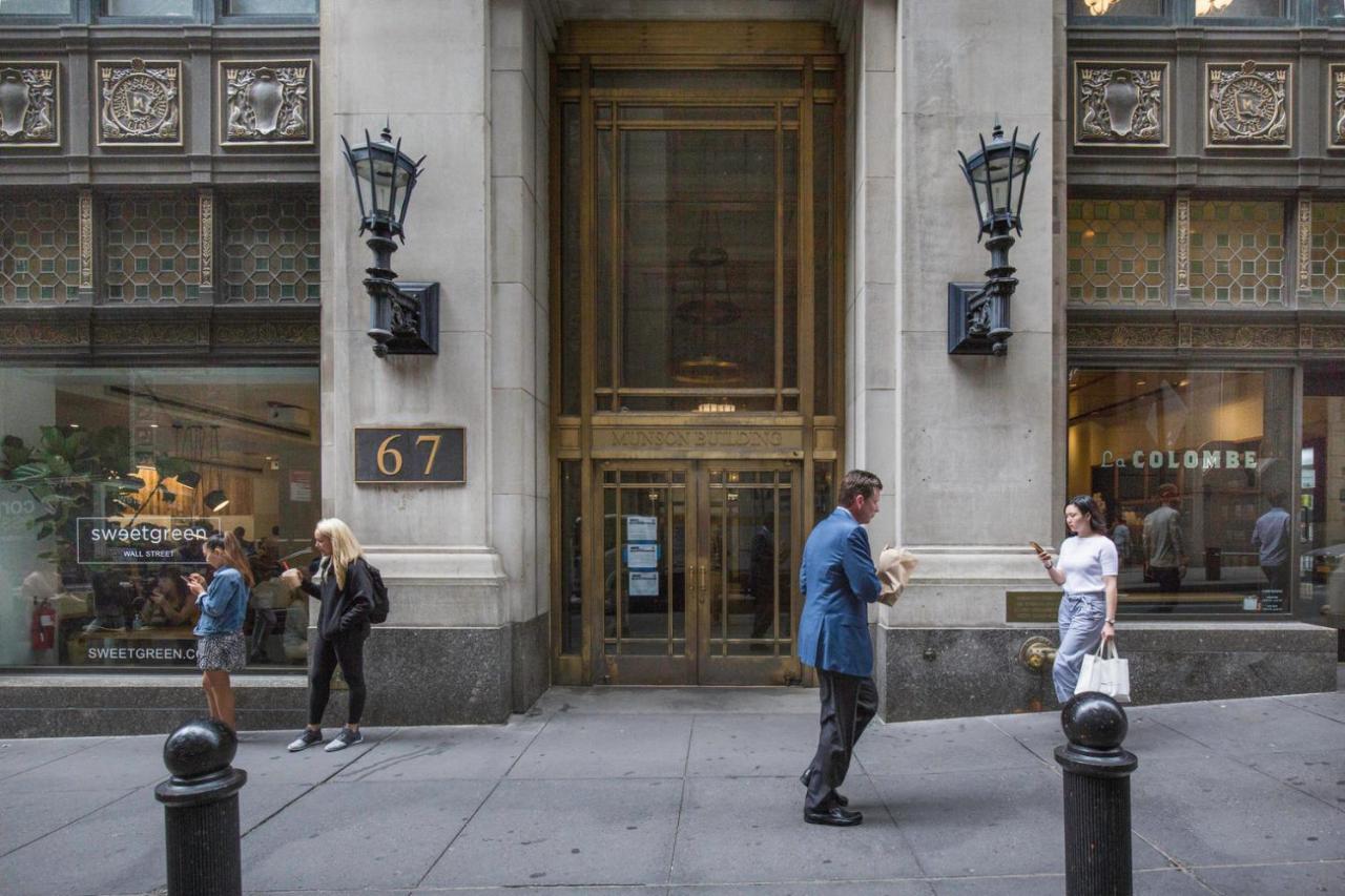 Apartment St 1br Wspeakeasy Doorman Gym Nyc-225 New York