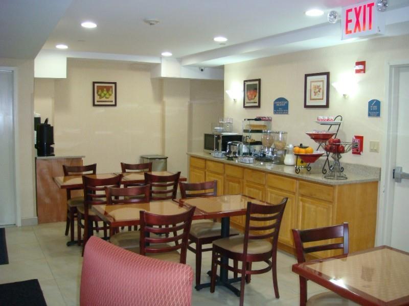 Hotel Corona - Laguardia Airport